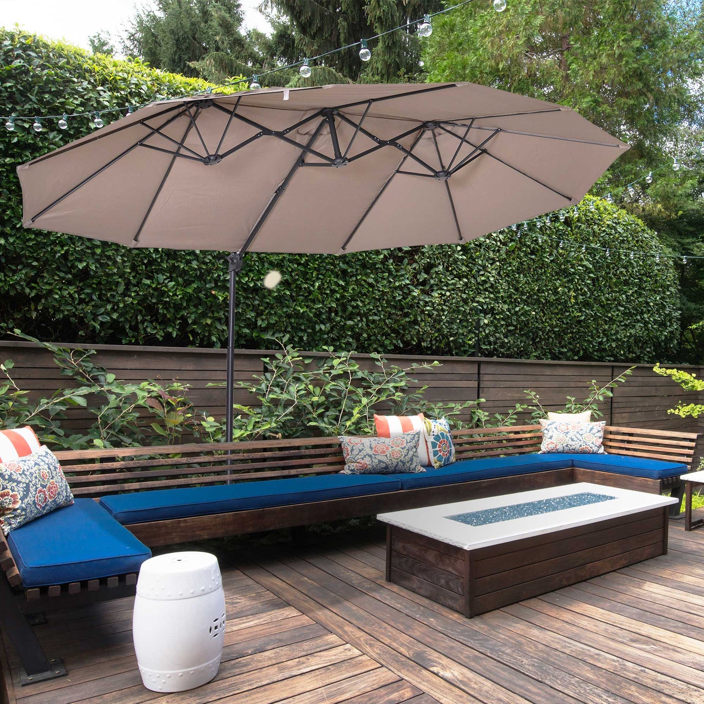 Outsunny Outdoor Patio Umbrella with Twin Canopy Sunshade Umbrella with Lift Crank Brown | Aosom Canada