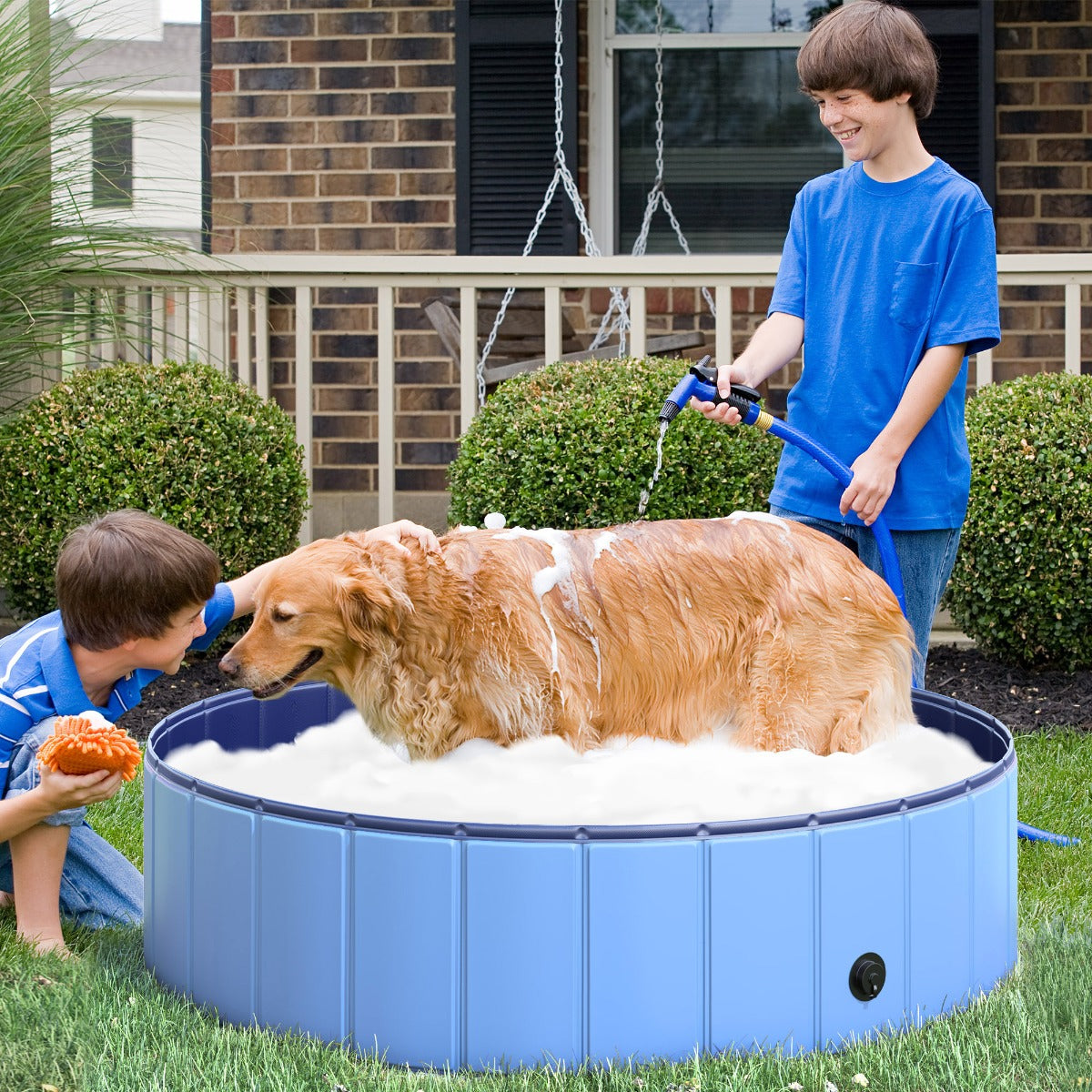PawHut Folding PVC Dog Bath Pool Portable Pet Kiddie Swimming Pool, Outdoor/Indoor Puppy Bath Tub with Nonslip Bottom, Φ47.2", Blue | Aosom Canada