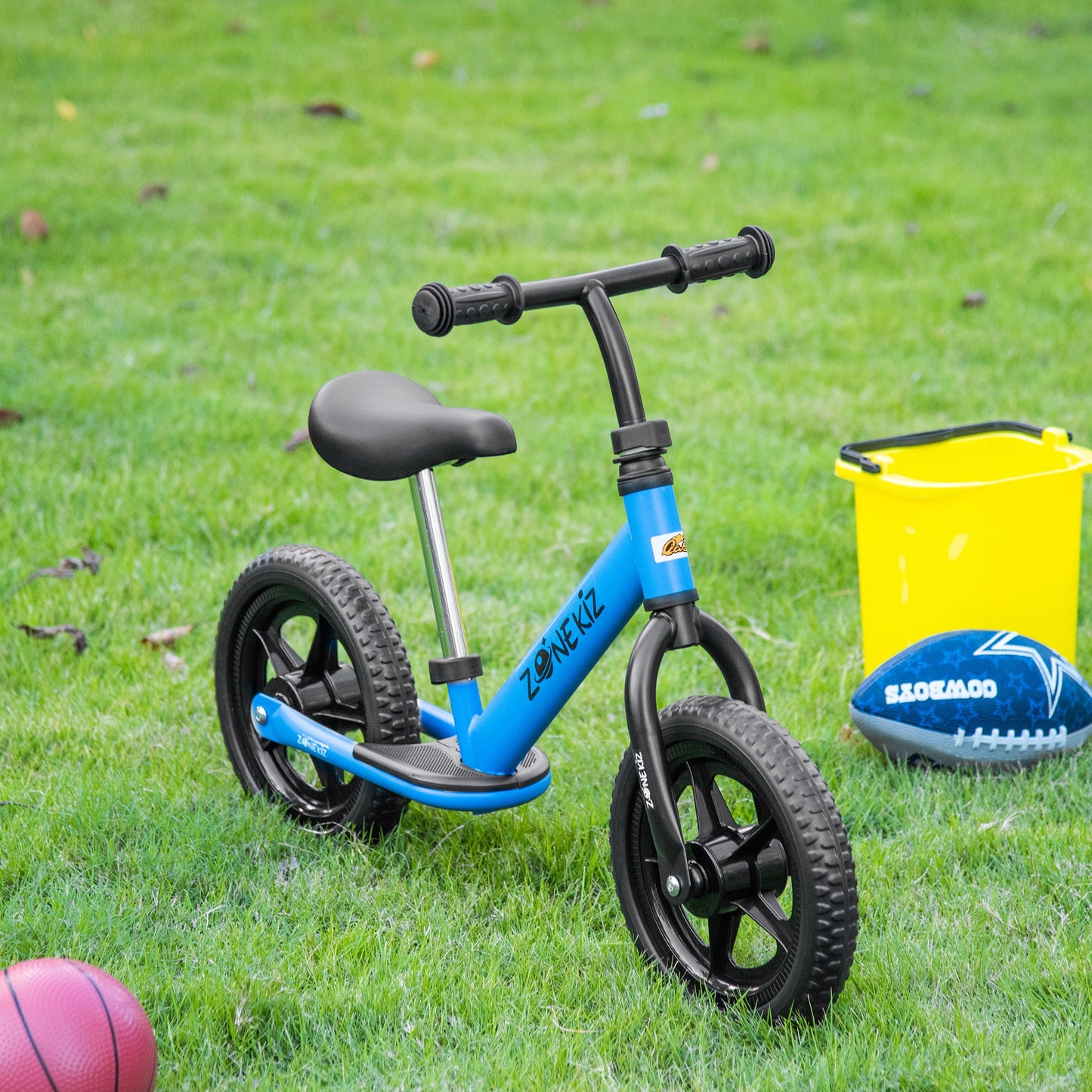 Qaba 12" Kids Balance Bike No Pedal Bicycle Adjustable Seat and Handlebar Training Toddler Bike 3 - 5 Years Blue | Aosom Canada