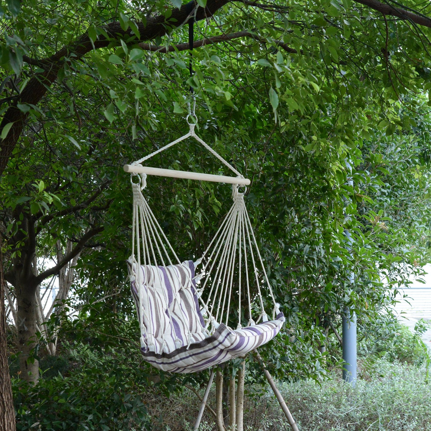Outsunny Portable Hanging Woven Hammock Seat Rope Swing Chair Sleeping Bed for Outdoor Garden Yard Camping Brown | Aosom Canada