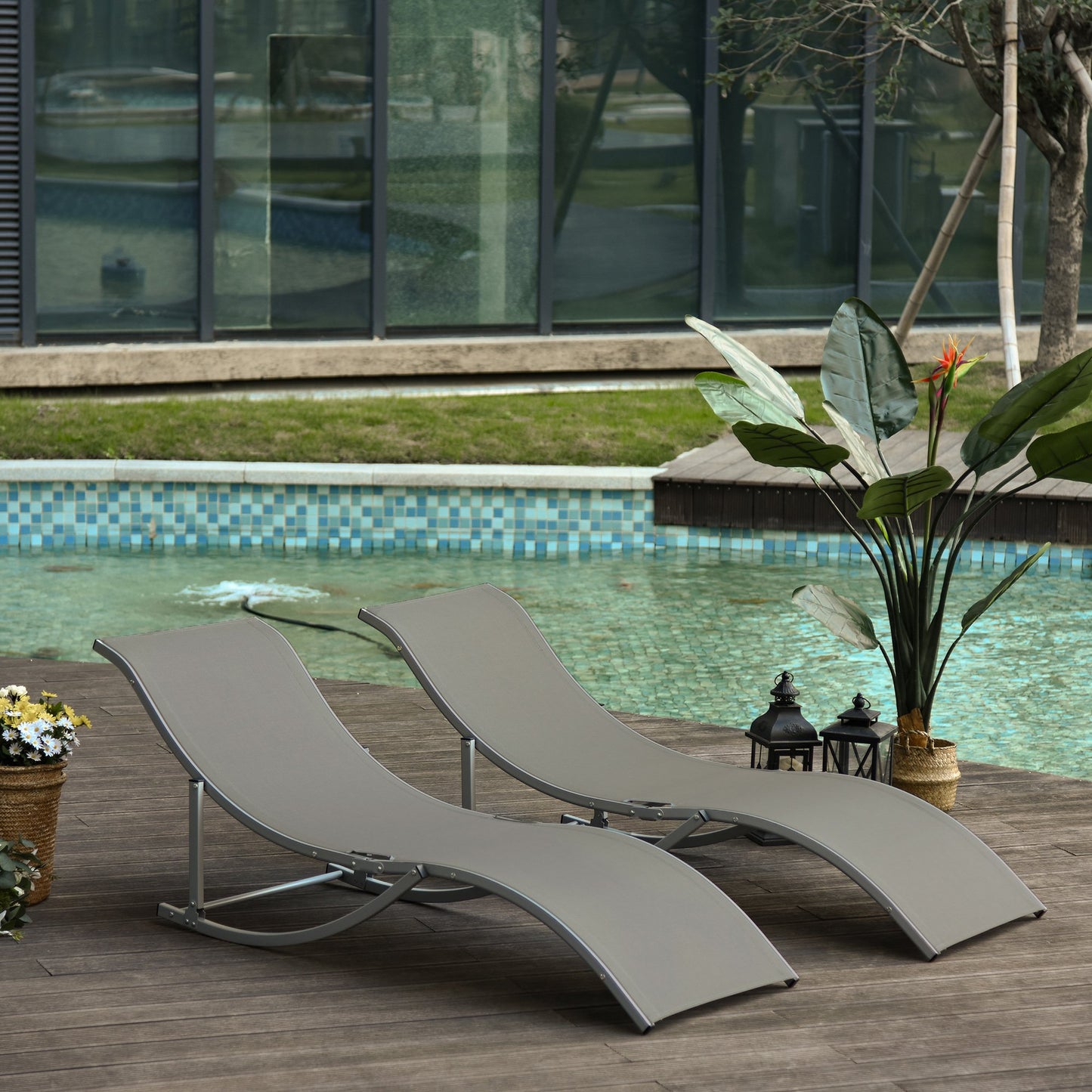 Outsunny Set of 2 S-shaped Foldable Lounge Chair Reclining Outdoor Chair for Patio Beach Garden Capacity 65"x24"x24.75" Light Grey | Aosom Canada