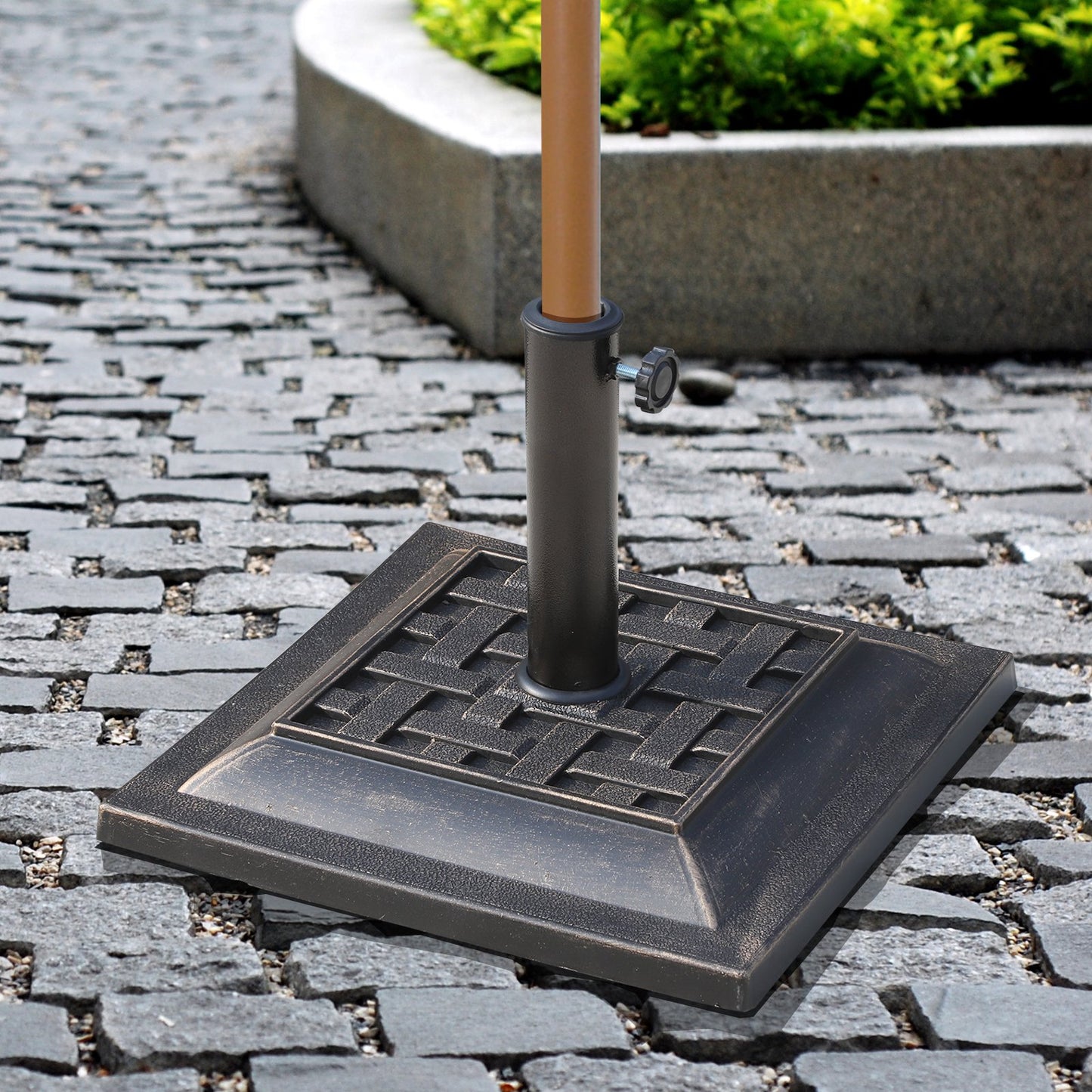 Outsunny Resin Square Patio Umbrella Stand Base Coated Pole Market Umbrella parasol Holder Bronze | Aosom Canada